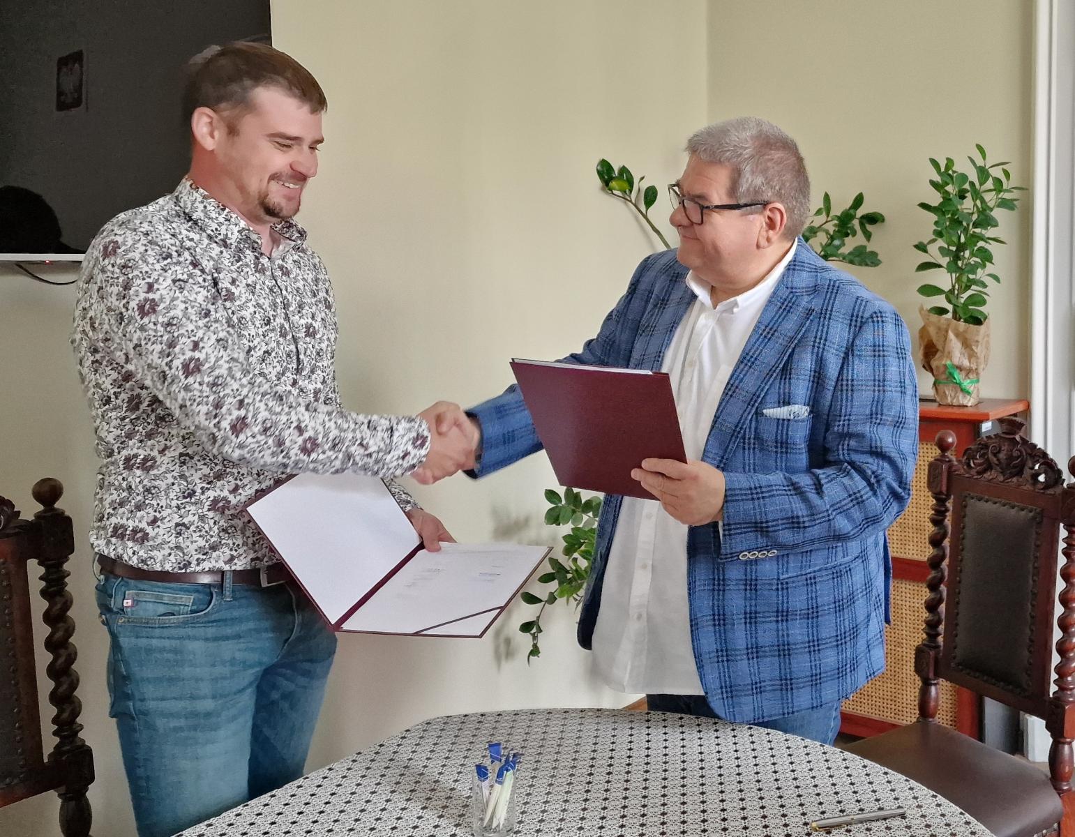 Podpisano umowę na zadanie „Przebudowa drogi powiatowej nr 2934G w powiecie malborskim”