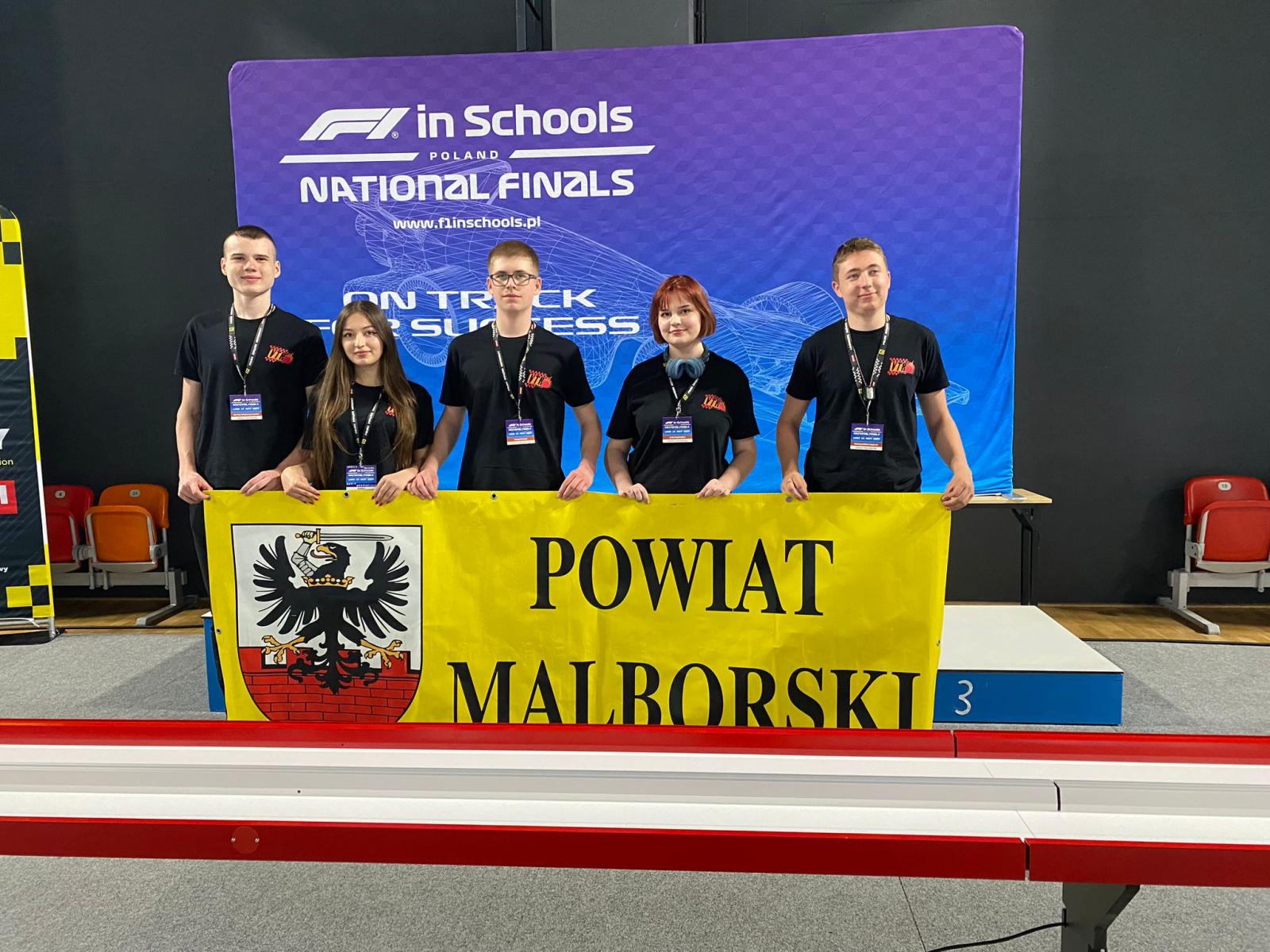 F1 in Schools Poland - II Liceum Ogólnokształcące i konkurs związany z Formułą1